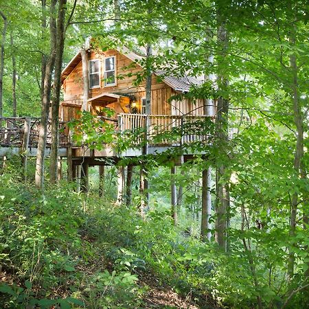 Hotel The Mohicans Glenmont Exterior foto